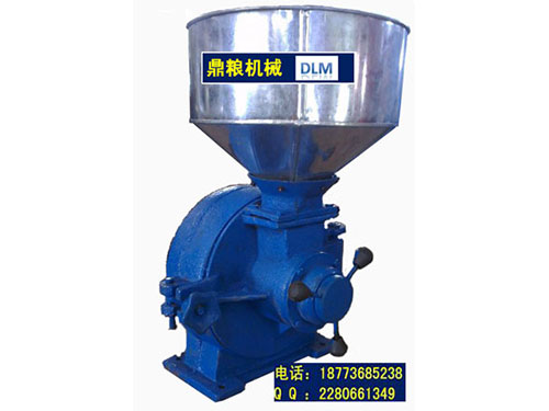 30型磨片式粉碎機、磨粉機磨粉機，磨片式，產(chǎn)量達1000公斤時,粗細可調(diào)